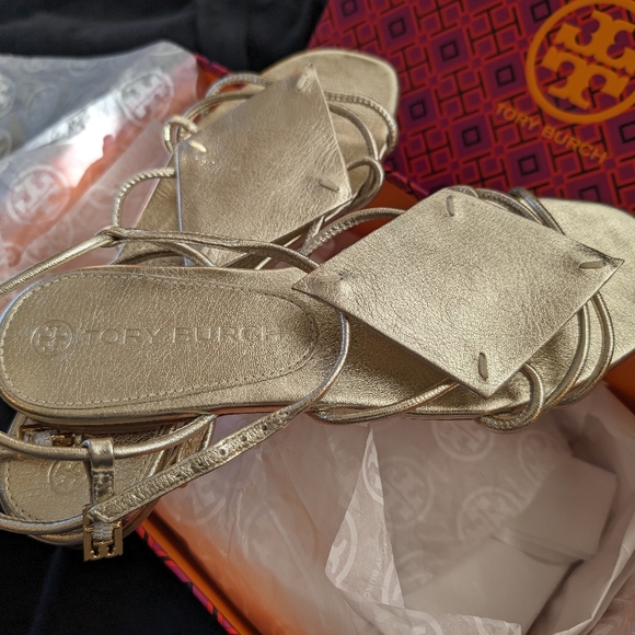 Tory Burch Spark gold, diamond patch sandal - Picture 2 of 4
